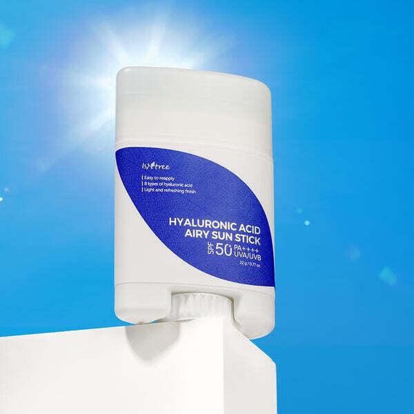 ISNTREE - Hyaluronic Acid Airy Sun Stick - 22g - YEPPEOYO.