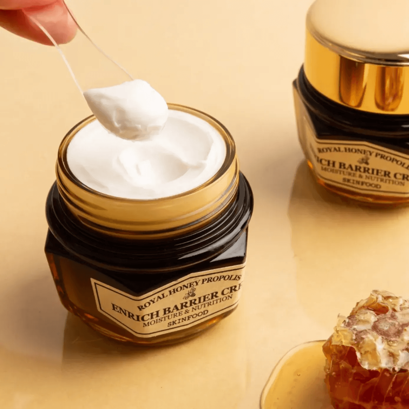 SKINFOOD - Royal Honey Propolis Enrich Barrier Creme - 63ml - YEPPEOYO.